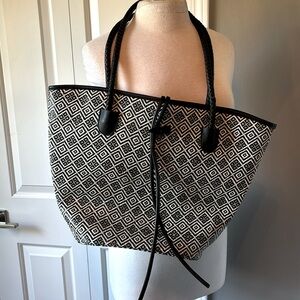Black and white woven tote bag Neiman Marcus